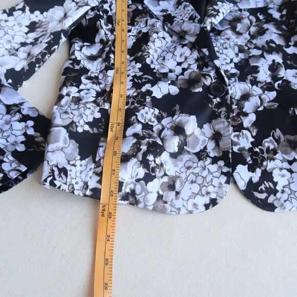 Spiegel Floral Print Blazer - Picture 9 of 10